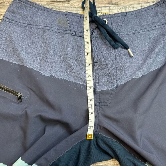 Volcom Men's Mod Tech 4-Way Stretch Board Shorts Swim Trunks 30 - Picture 7 of 8